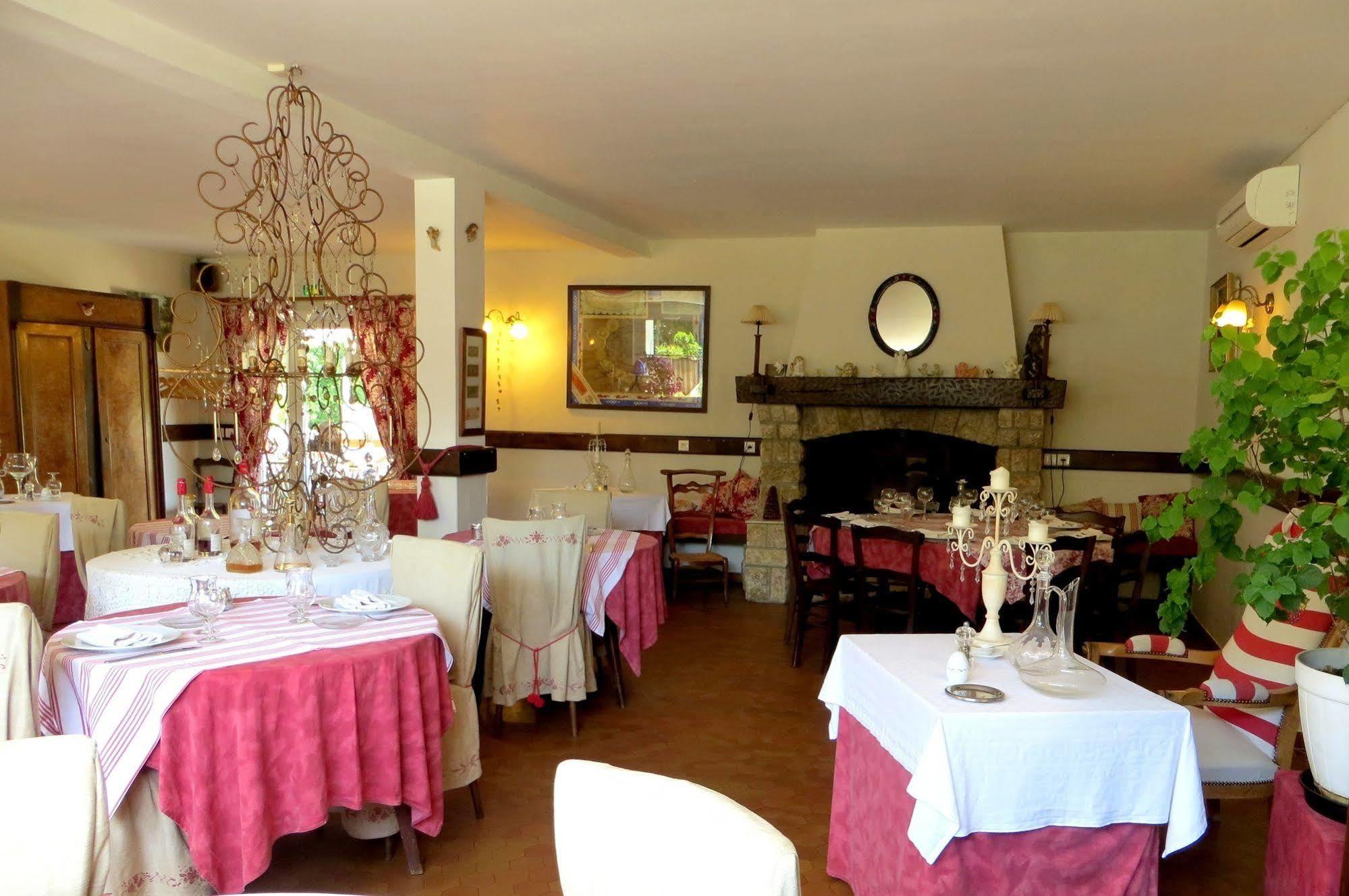 Logis Hotel Le Clos Pite Prechacq-les-Bains Exterior photo